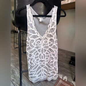 Hinge White Cropped Embellished Tank Top